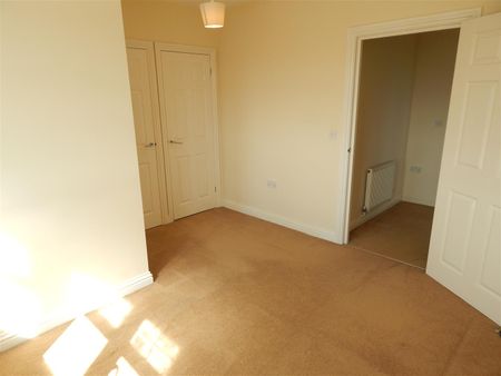 Parsons Road, Redditch - Photo 3