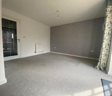 2 bedroom semi-detached house to rent - Photo 2