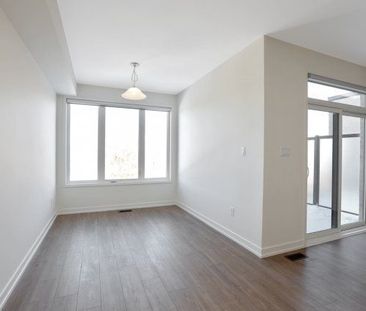 For Lease - 205 Fowley Drive, Oakville, Ontario - Photo 2