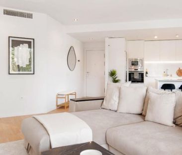 Luxury Flat for rent in Nueva Andalucia, Spain - Photo 3