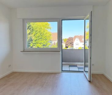WIE NEU: 4-Zimmer-Wohnung mit Balkon in Paffrath in Gartenlage - Foto 1