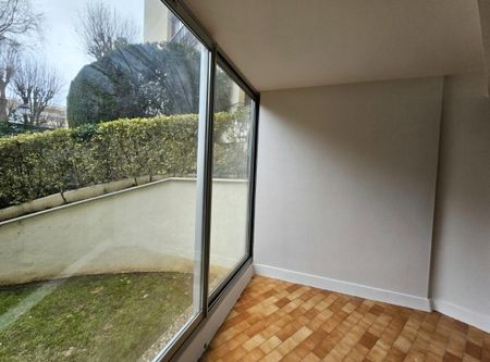 Résidence Gabriel, Grand studio avec loggia vitrée Le Chesnay Rocquencourt (78150) - Photo 4