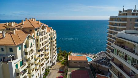 Arrenda-se apartamento T0 no Edifício Duas Torres, em São Martinho, Funchal. - Photo 4