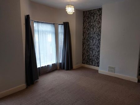 3 bedroom terraced house to rent - Photo 4