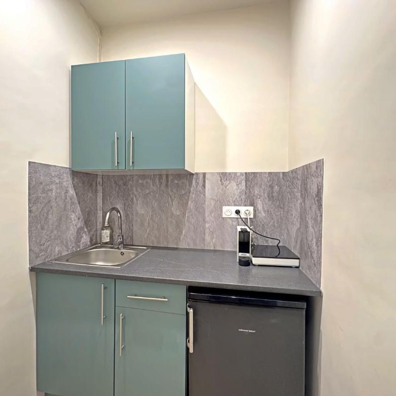 TOULOUSE - SAINT-ETIENNE - T1BIS rénové , climatisé, meublé Vue Cathédrale, - Photo 1