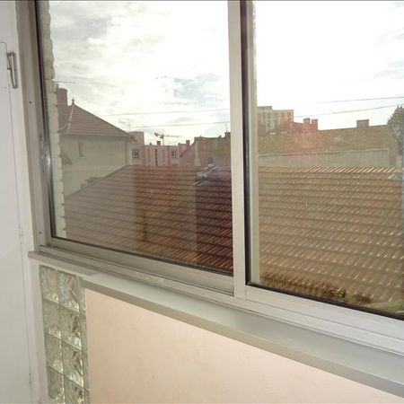 Location Appartement 2 pièces 40m² - Photo 4