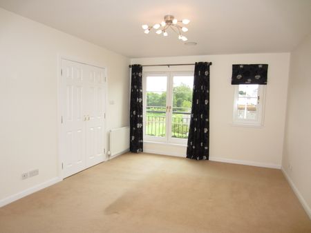 5 bedroom detached house to rent - Photo 5