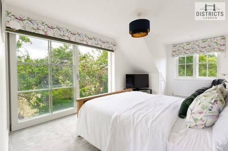 House - Detached to rent in Chivers Road, Stondon Massey, Brentwood, CM15 - Photo 2