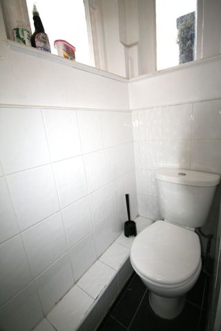 Bedsit, Clanricarde Gardens, W2 - Photo 2