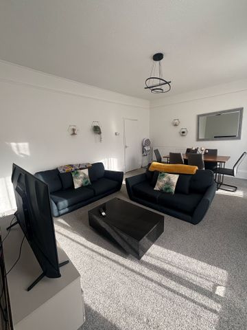 252 North Road West, Flat 3 - Photo 5