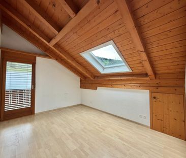 Frisch renovierte 2.5-Zimmer-Dachwohnung in Rüthi SG - Foto 1