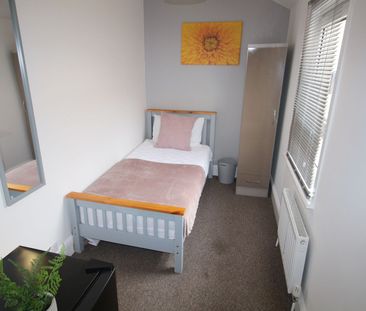 Student Accommodation, 16 Carholme Road, Newland, Lincoln, Lincolns... - Photo 5