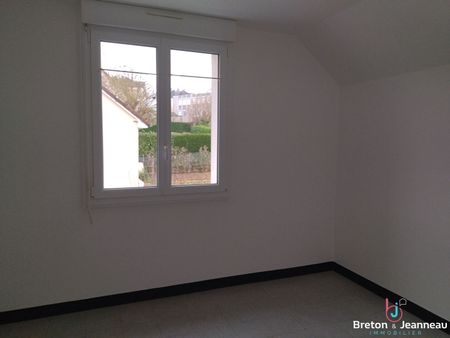 Location Maison 4 pièces 111m² - Photo 3