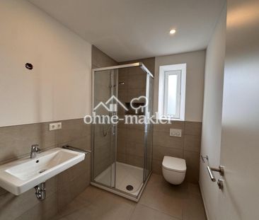 Erstbezug nach Sanierung: Moderne 2,5-Zimmer-Wohnung im EG in Augsb... - Photo 1