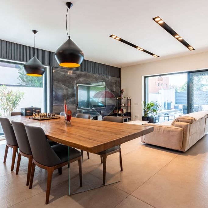 Vila eleganta, piscină, lot 400mp | Pipera, Scoala Ameri... - Photo 1