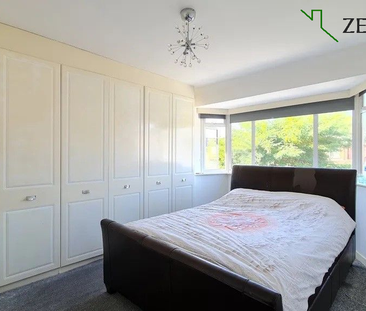 4 bedroom detached house to rent - Photo 4