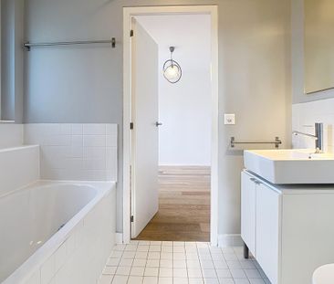 Villa jumelée par les garages - Photo 6