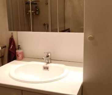 Appartement te huur in Waregem voor € 650 met 1 slaapkamer - Photo 1