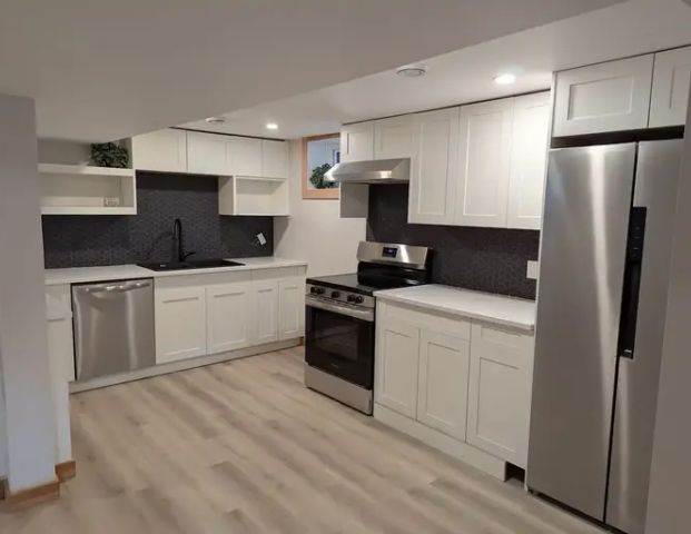 Newly Built 2 bedroom legal suite .High end finishes | 13 Ave NE, Calgary - Photo 1