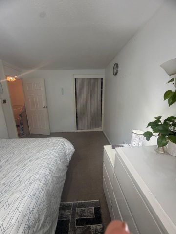 3 Bed Terraced House, Gravary Road, E16 - Photo 4