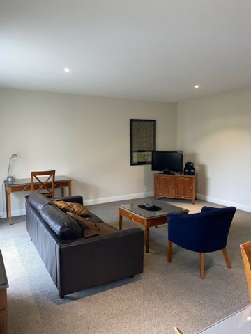 54/10 Dominion Circuit, Forrest ACT, Belconnen - Photo 2