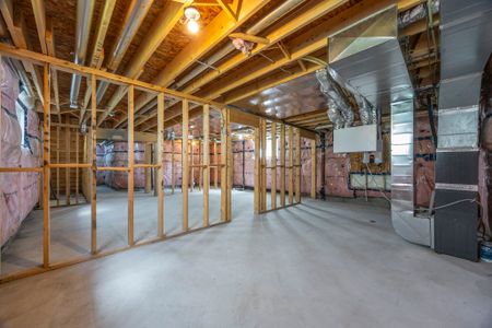 For Lease - 103 Marconi Court, London East, Ontario - Photo 2