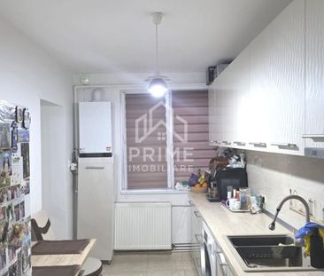 De inchiriat, apartament cu 2 camere decomandat, etaj 2/4 - Cetate - Photo 4