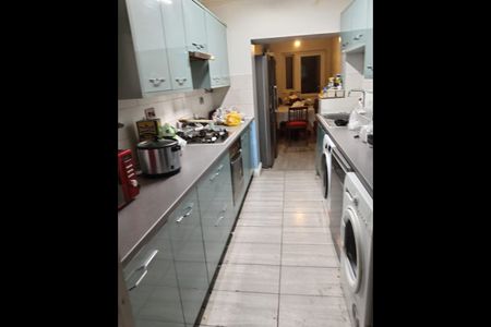 Room in a Shared House, Victoria Road, IG11 - Photo 3