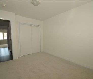 For Lease - 10 Heritage Way, Thorold, Ontario - Photo 5