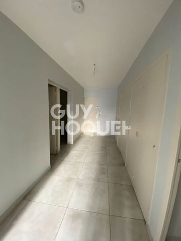 Appartement rénové Valence 3 pièce(s) - 550 HC + 200 de charges - Photo 2