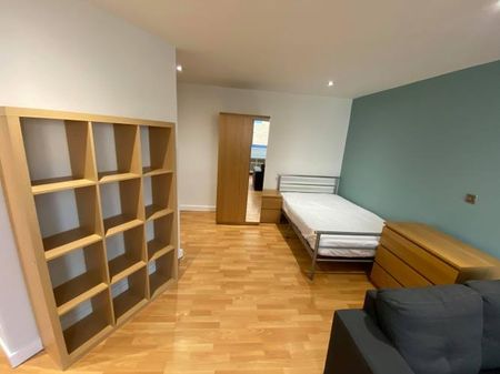 Student Apartment 1 bedroom, City Centre, Sheffield - Photo 5