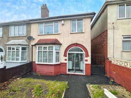 3 bedroom semi-detached house to rent - Photo 3