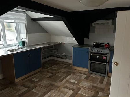 2 bedroom apartment to rent - Photo 4