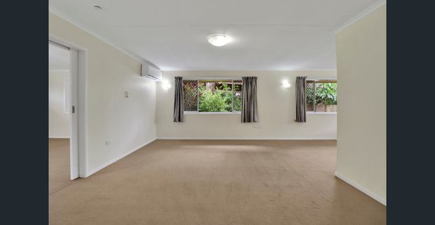 LOWSET FAMILY HOME ON LEVEL BLOCK - Photo 1