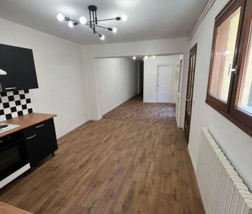 Appartement à louer 2 pièces 65.85m² - Photo 1