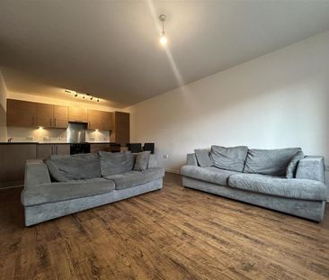 2 bedroom apartment to rent - Photo 2