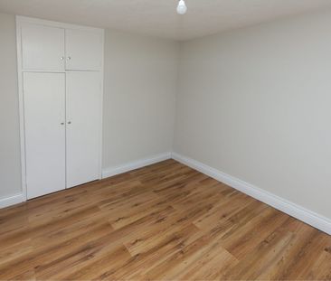 Terraced House to rent on - Photo 1