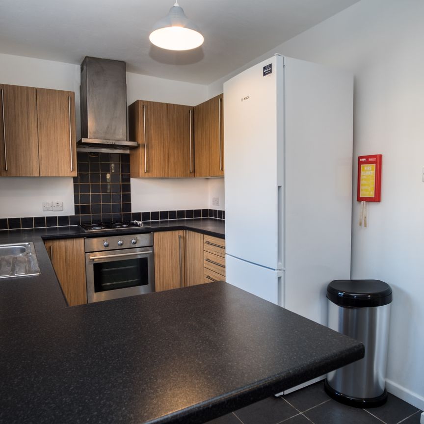 74 Gracedieu Road - Photo 1