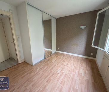 Location Appartement 2 pièces 52m² ST ETIENNE 42000 - Photo 4