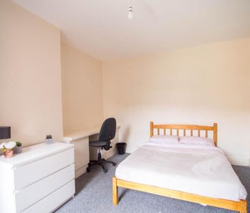 4 bedroom house share to rent - Photo 5