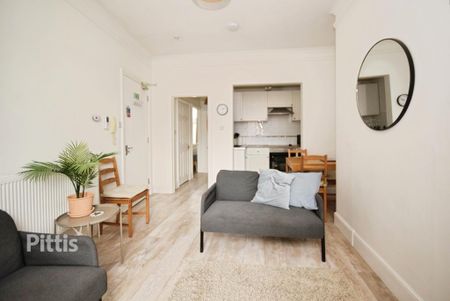 2 bedroom apartment to rent - Photo 4