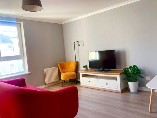 2 Bed Flat, Bethlehem Way, EH7 - Photo 1