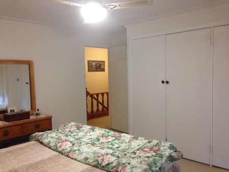 Large family sized furnished home - Photo 5