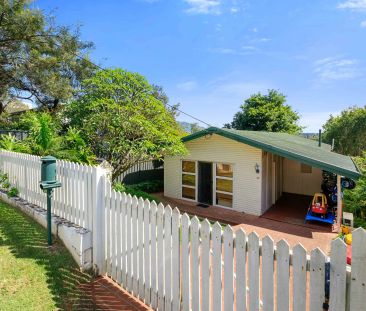 Prime Position with Large Private Backyard - Photo 3