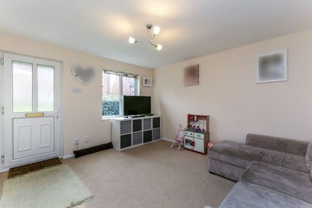 Weybrook Drive, Guildford - Photo 4