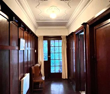 Elegant city house with sea views - Photo 4