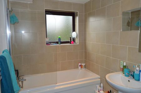 Bronte, Woodlands Village, Sandal - Photo 4