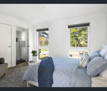 Properly Managed I Elegant Family Living in a Highly Sought-After L... - Photo 5