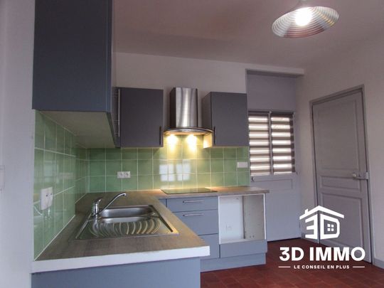 Location Maison 4 pièces 68m² SOLRE LE CHATEAU 59740 - Photo 1