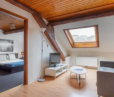 Charmant appartement d’une chambre à étage élevé près de la gare de... - Foto 1